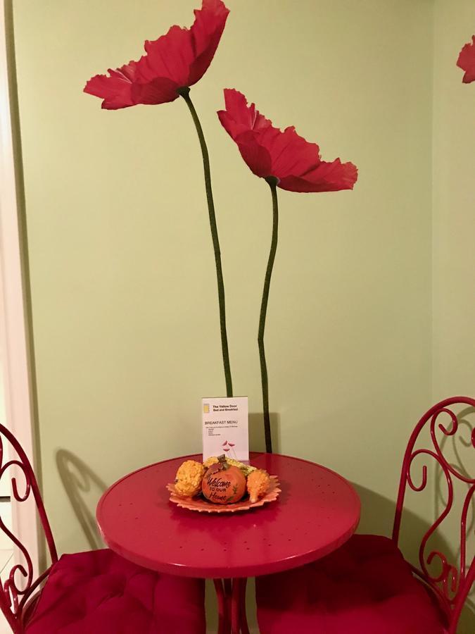 Yellow Door Bed And Breakfast Fort Erie Esterno foto